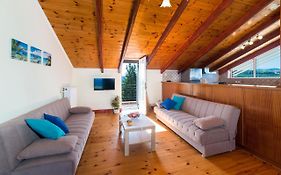 Soso'S Sea View Apartment
